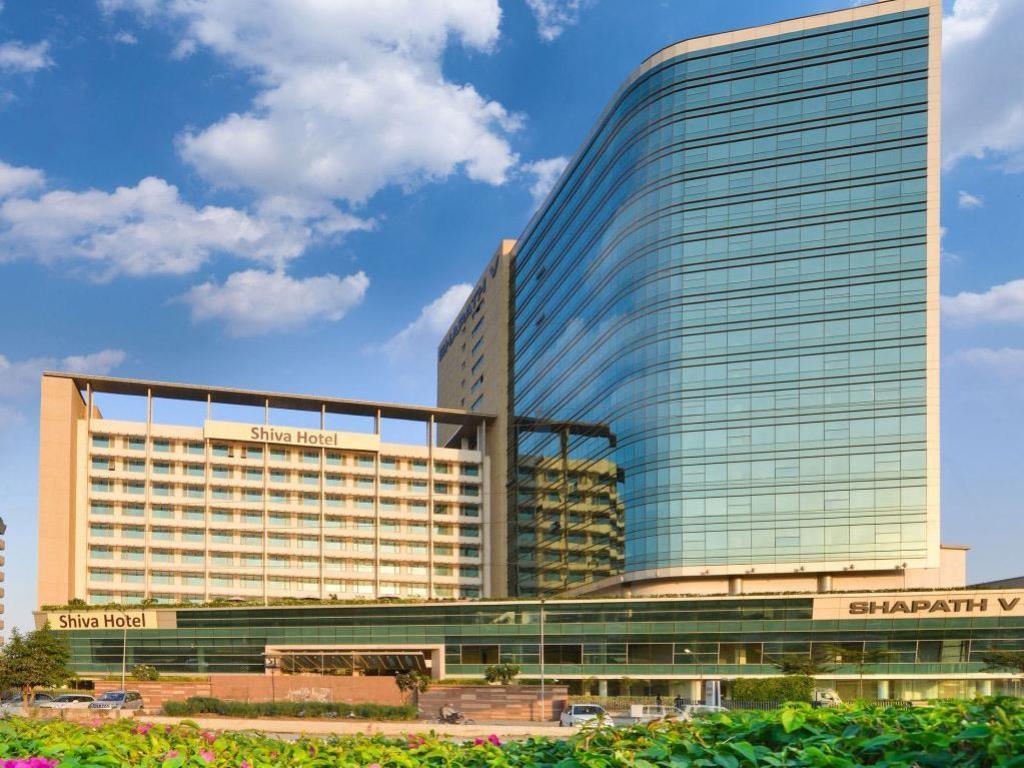 Crowne Plaza Ahmedabad City Centre Jobs | Crowne Plaza Ahmedabad City Centre Vacancies | Job Openings at Crowne Plaza Ahmedabad City Centre | Dubai Vacancies